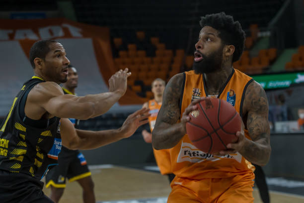 打开这扇门 打开这扇门