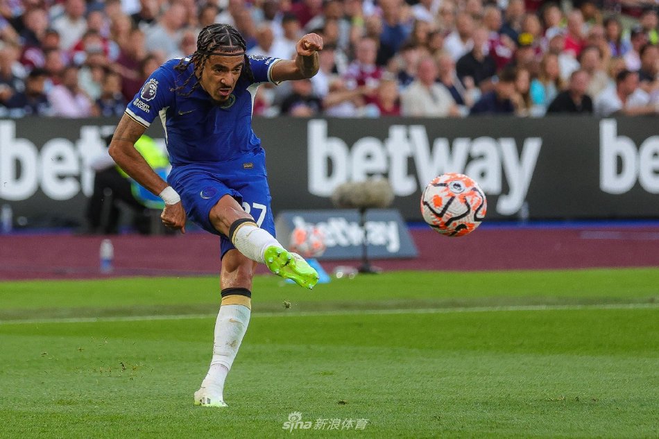 这样它在搜 这样它在搜