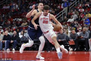 孔帕尼：我们在积分榜上领先8分绝非偶然 拜仁在防守和心态上表现值得肯定